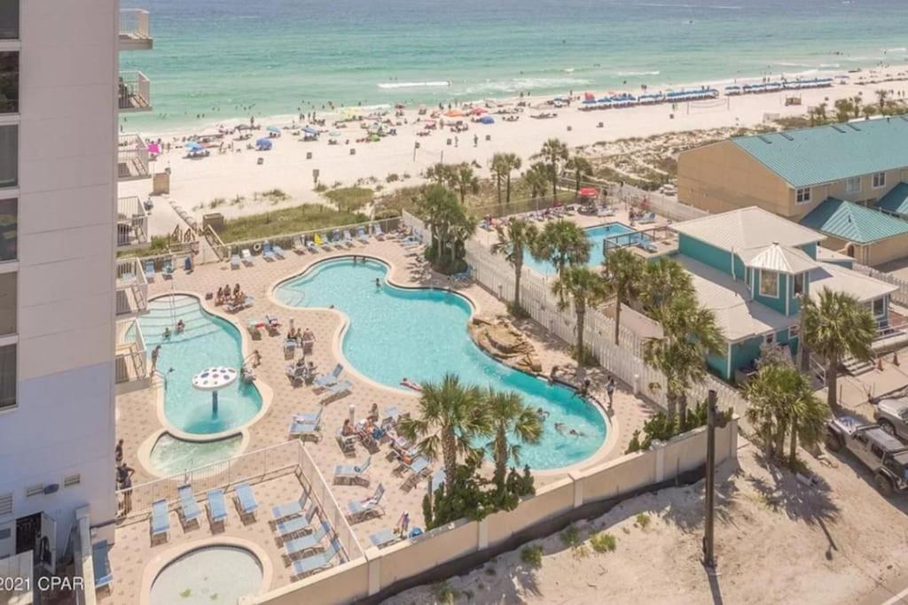 Beachfront #607 At Majestic Appartement