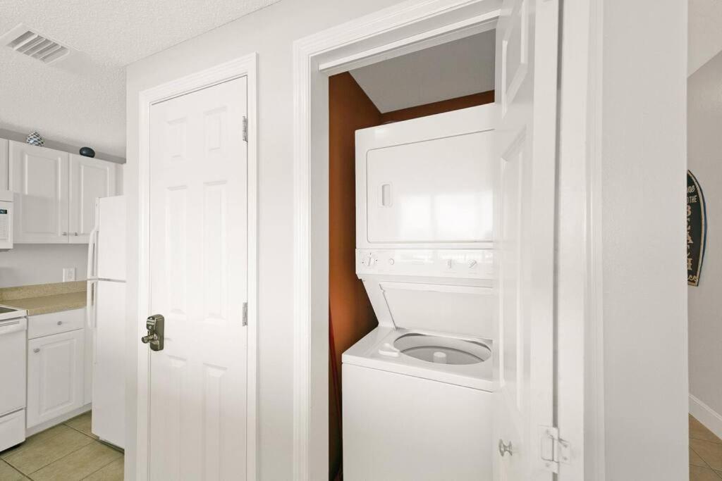Appartement Beachfront #607 At Majestic